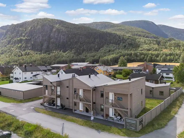 Nesbyen sentrum / Kirkevegen borettslag, Nesbyen