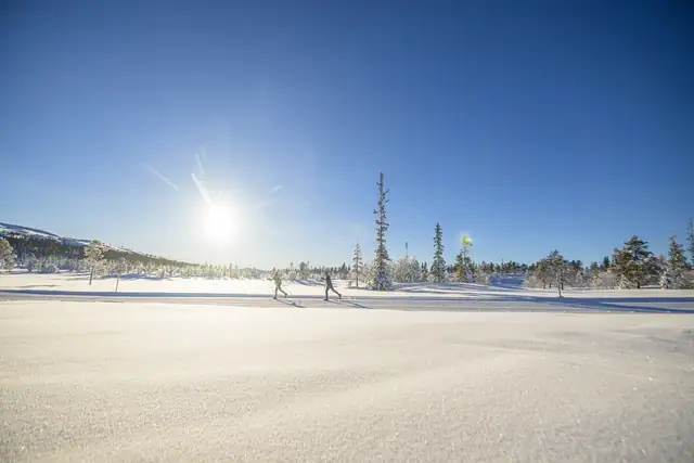 70 kilometer med trikkeskinner rett utenfor hytteveggen