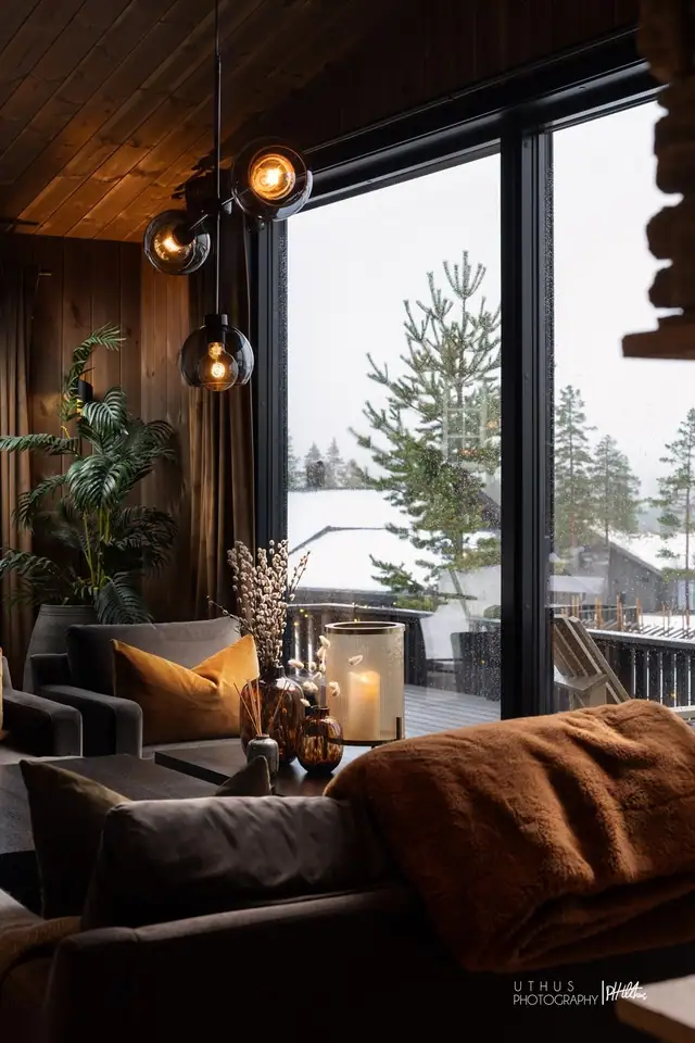 Detalj. Integrerte screens i vinduene fra NorDan