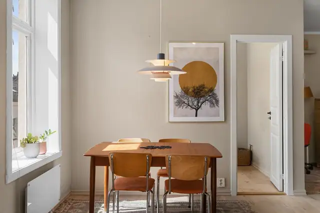 Naturlig plass til spisegruppe. Perfekt for sammenkomster med familie og venner!
