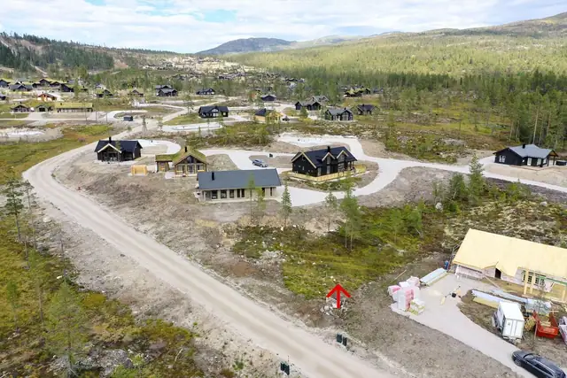 Det er kort gangavstand til alpinanlegget og langrennsløyper, sykkelpark, Pump track m.m