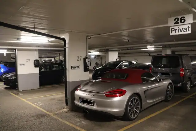 Sentral og attraktiv parkeringsplass på Frogner