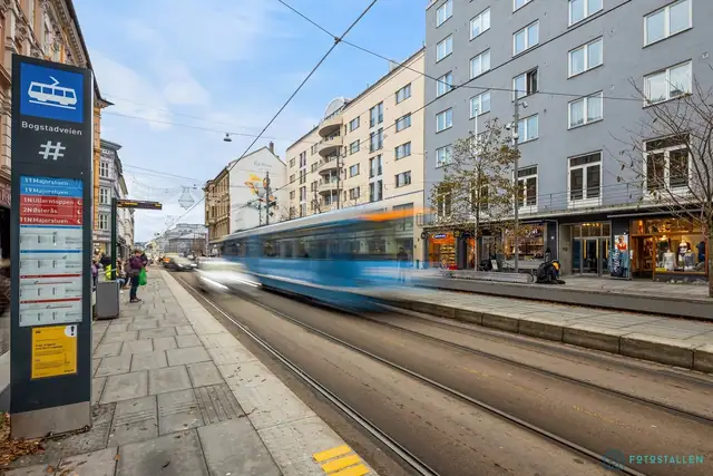Kort vei til Bogstadveien. Lokalet ligger i et svært attraktivt område med tanke på kundekrets.